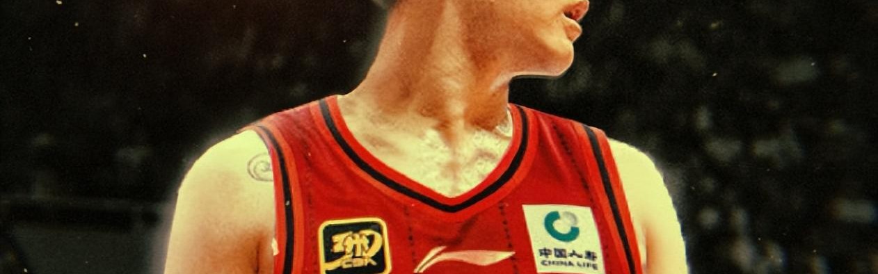 又一笔“地震级”交易出炉！杨鸣前室友空手而归，赵睿周琦做队友